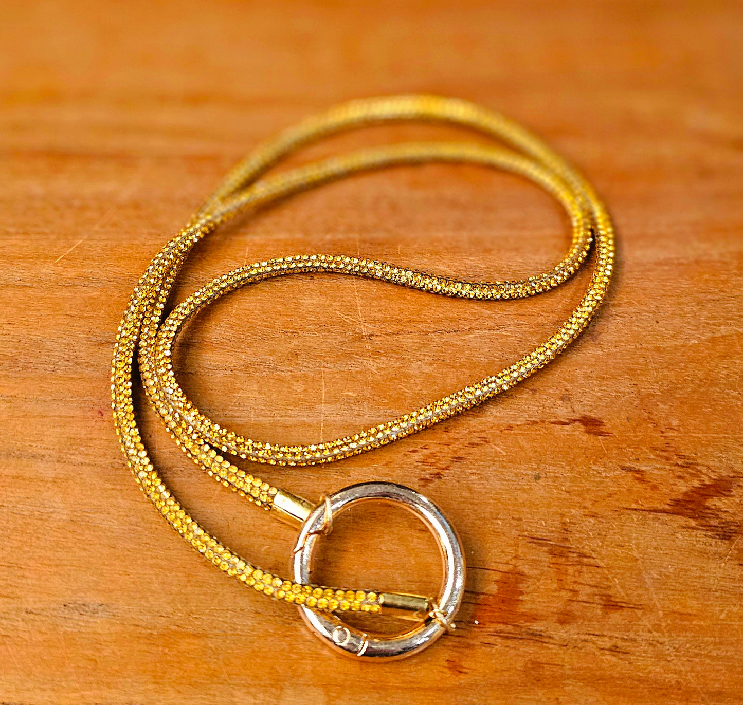 Tak Laccio collana strass portaocchiali con anello dorato