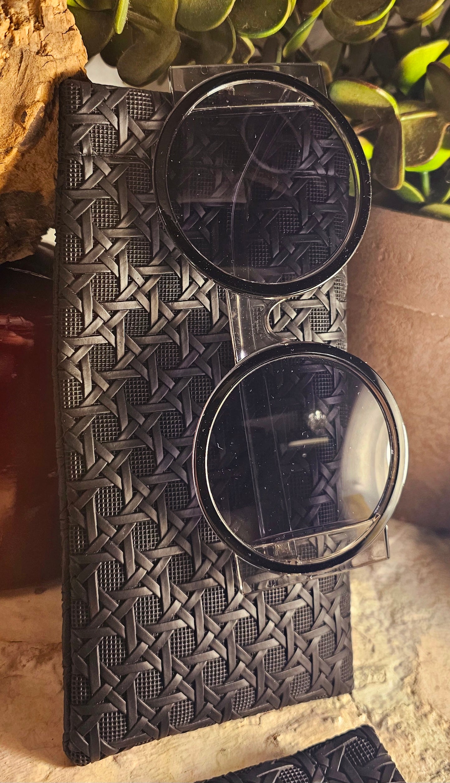 Occhiale Luna da sole con laccio e custodia